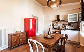 Affordable Suite With A View In The Heart Of Lucca